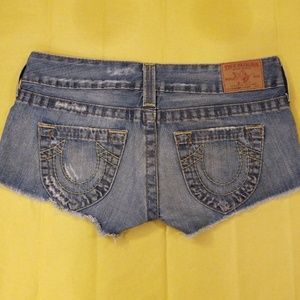 True Religion Bobby Cut offs, 27